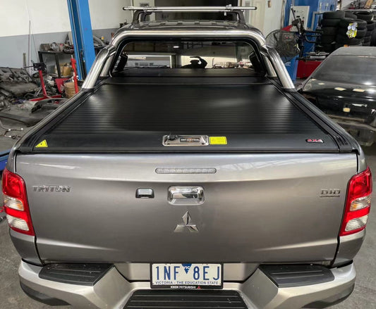 Manual Roller Shutter For Mitsubishi Triton L200