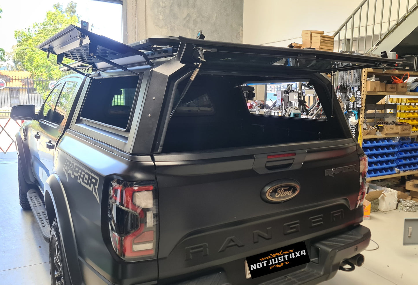 Aluminium Tub Canopy For Ford Ranger (MY15-MY22) - Product image 13