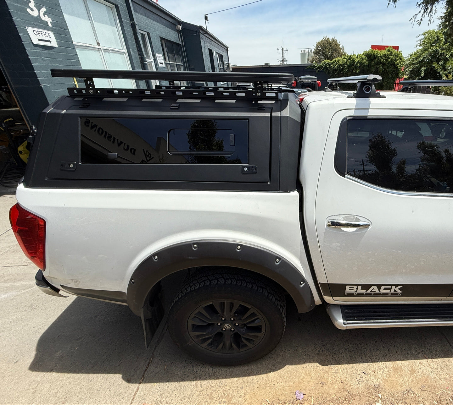 Aluminum Tub Canopy For Nissan Navara (MY19+) - Product image 4