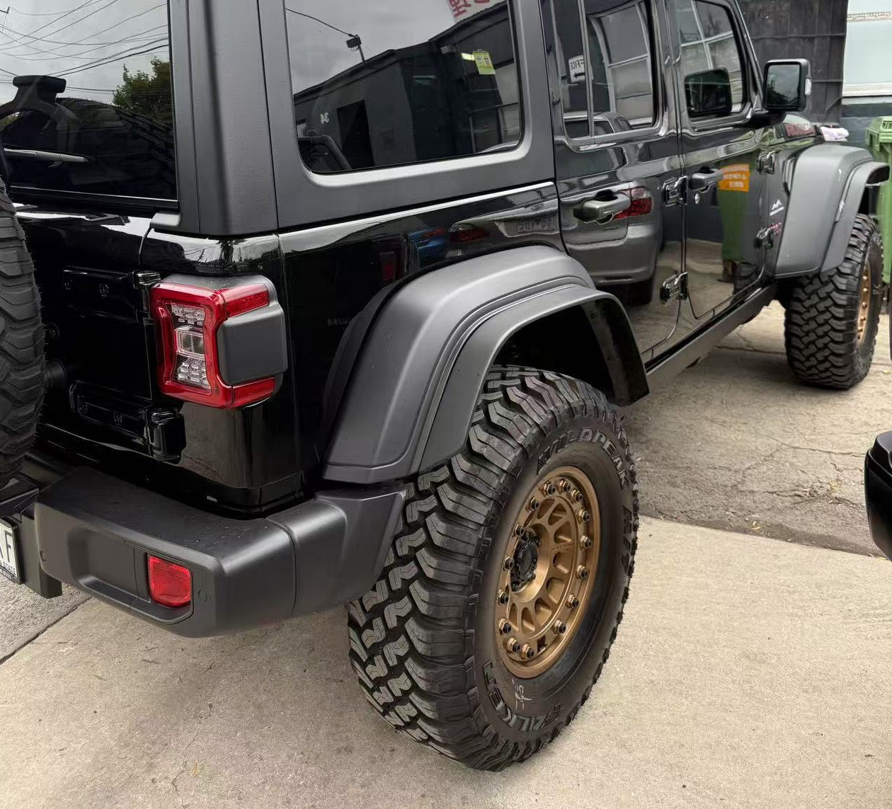 Jeep JL Wrangler Electric Side Step (4 doors) - Product image 9